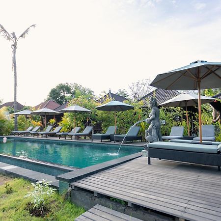 Sunset Star Huts Hotel Lembongan Buitenkant foto