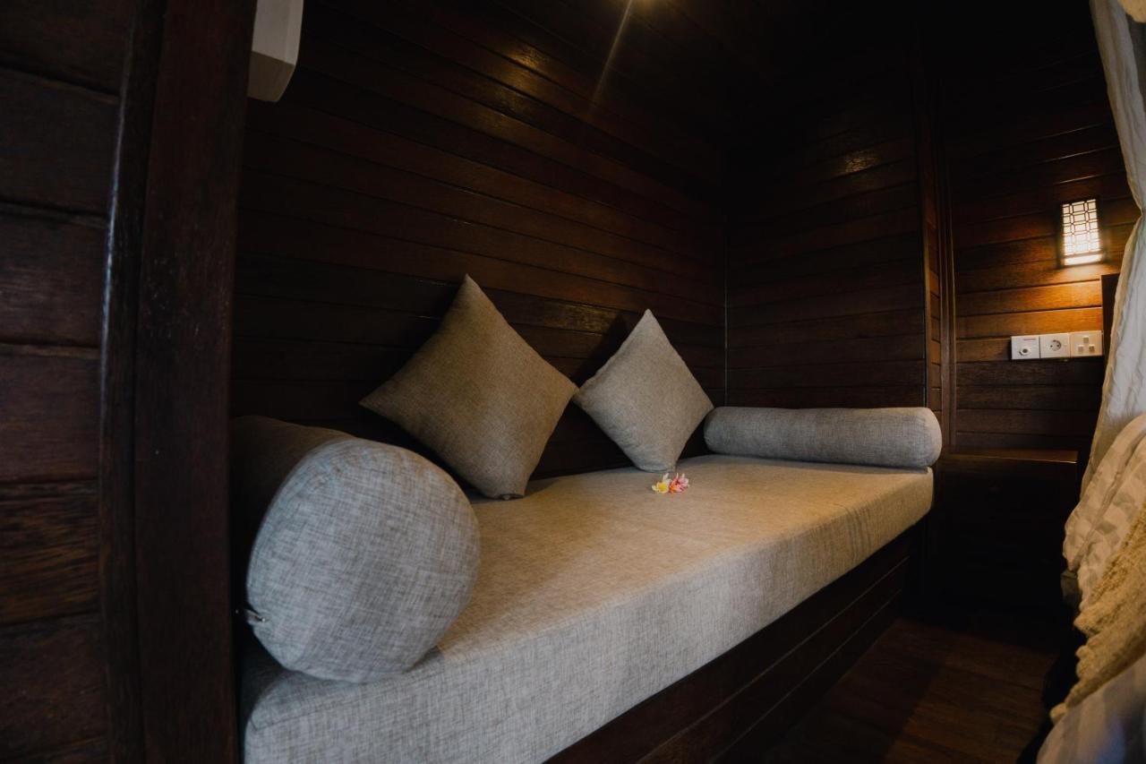 Sunset Star Huts Hotel Lembongan Buitenkant foto