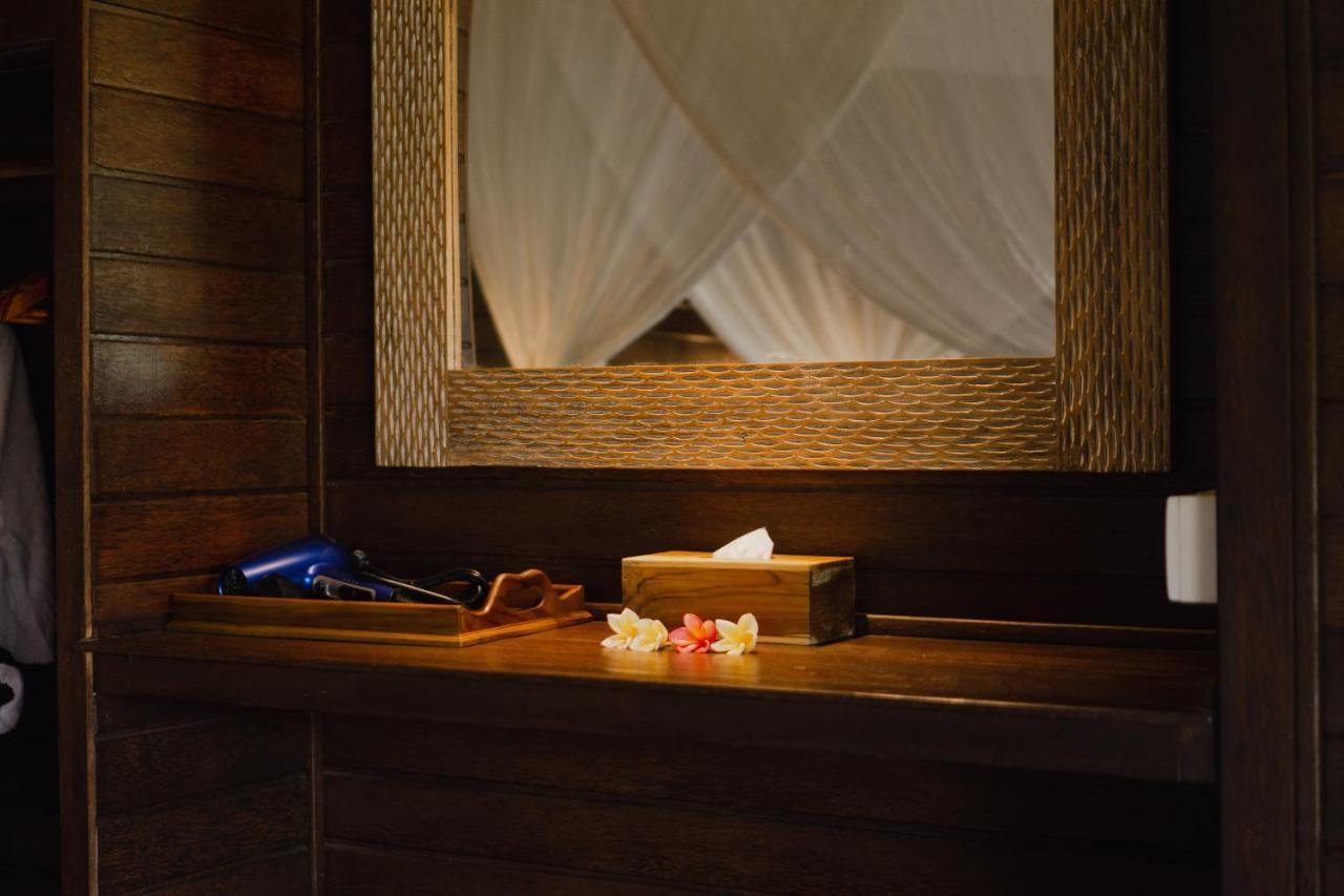 Sunset Star Huts Hotel Lembongan Buitenkant foto