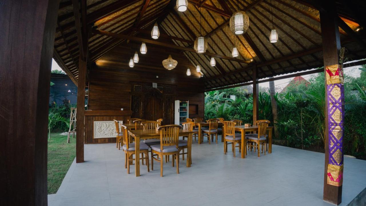Sunset Star Huts Hotel Lembongan Buitenkant foto